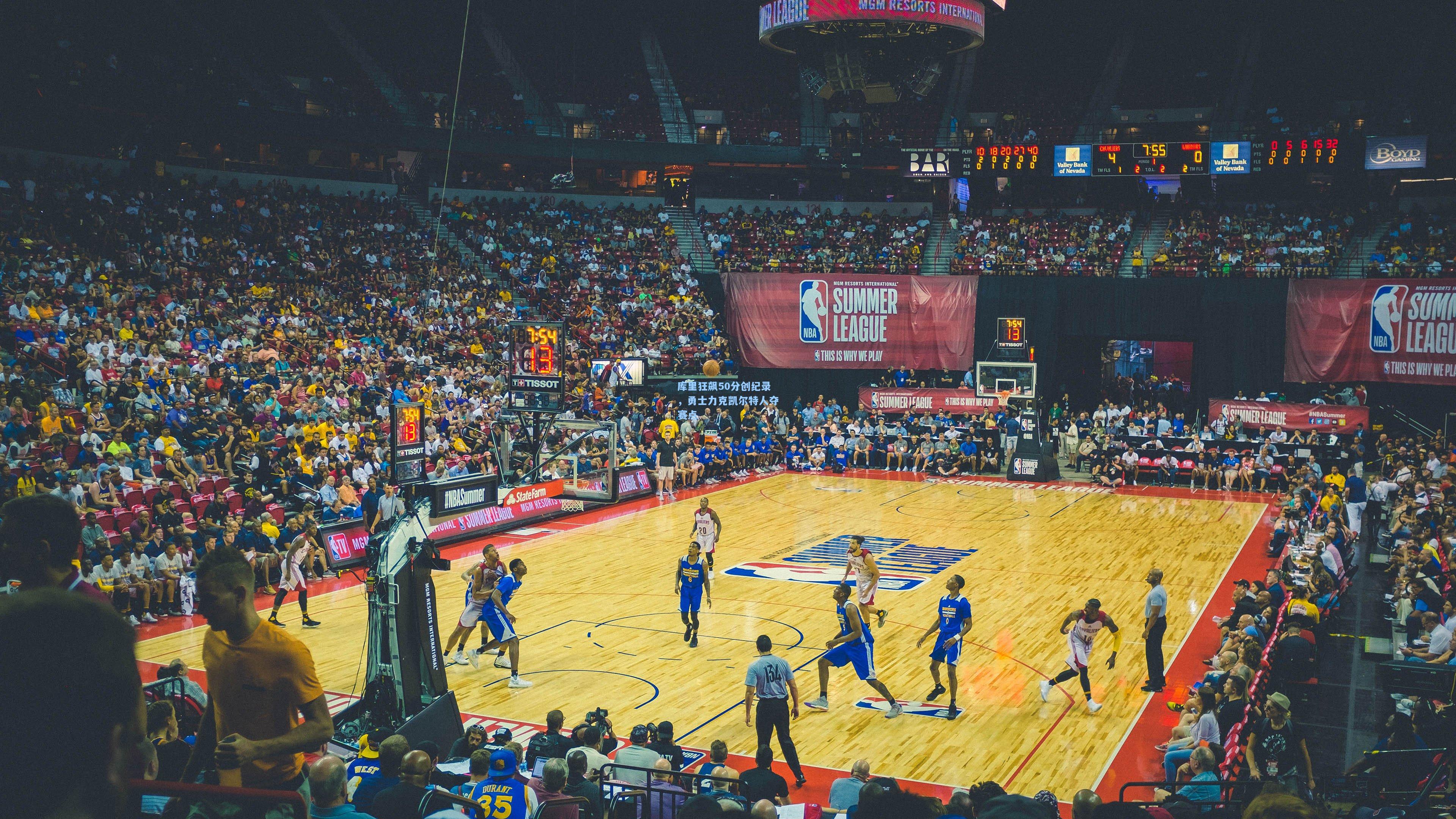 库里狂飙50分创纪录，勇士力克凯尔特人夺赛点